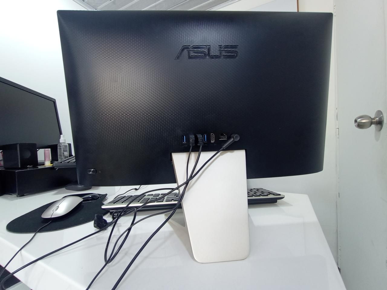 PC TODO EN UNO ASUS, USADO FULL ESTADO - Imagen 4